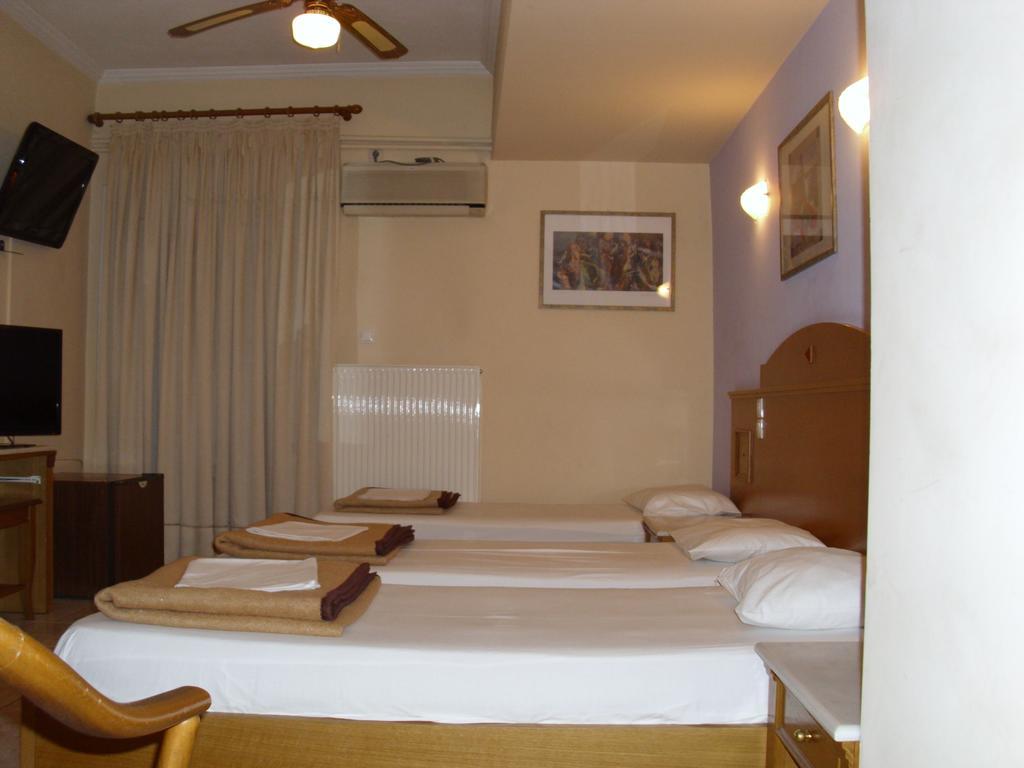 Hotel Cybele Pefki Atenas Exterior foto
