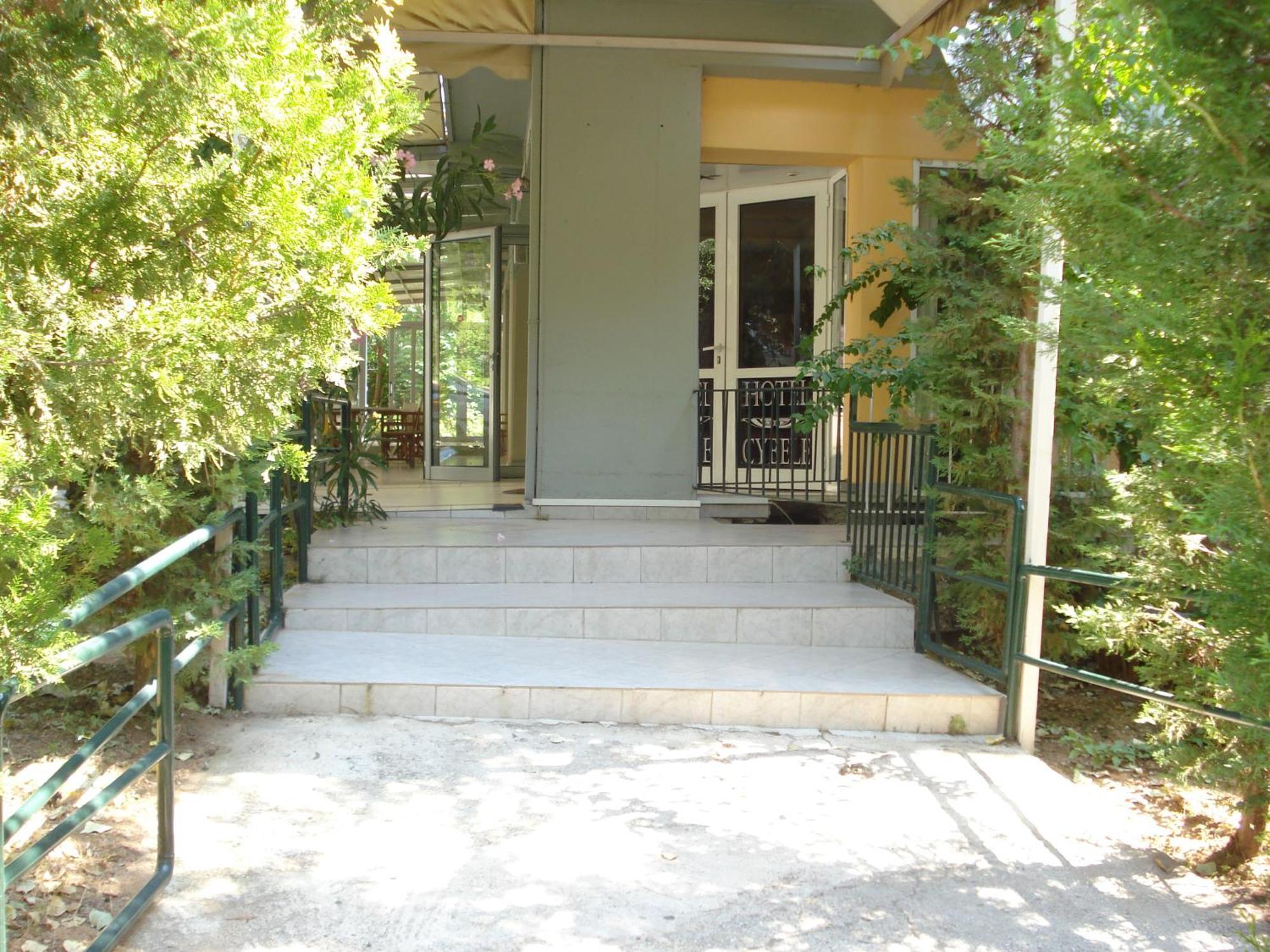 Hotel Cybele Pefki Atenas Exterior foto